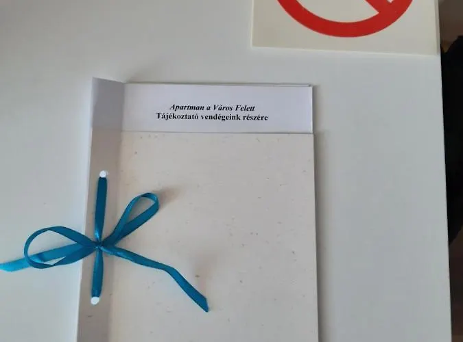 A Varos Felett 公寓