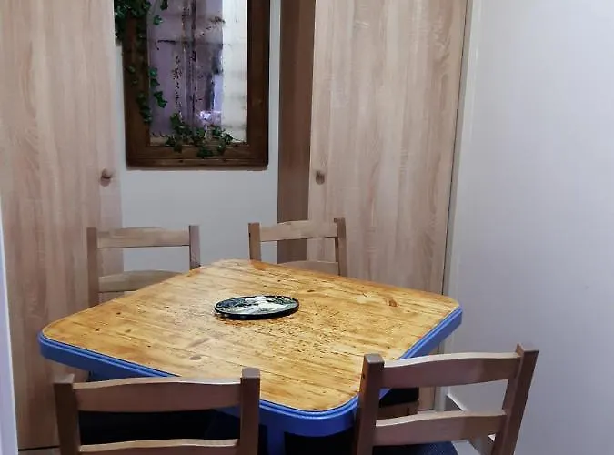 A Varos Felett * 埃格尔